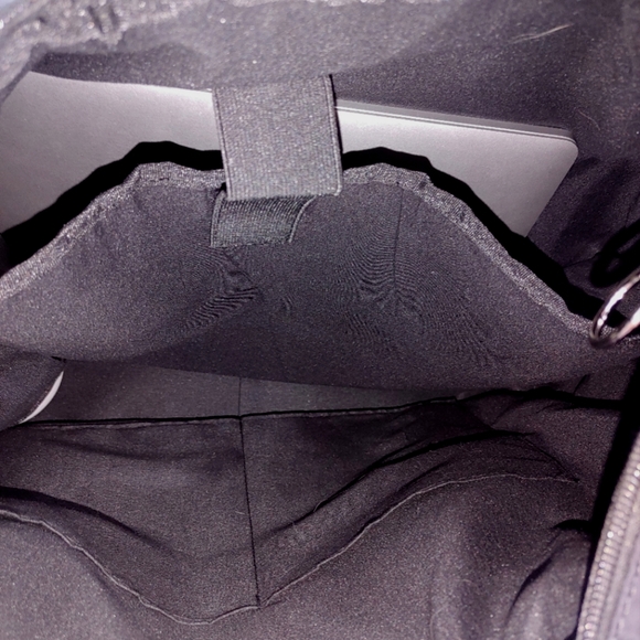 =GEN 'AYCC' All You Can Carry Nylon Black Puff Crossbody Bag - Picture 11 of 16